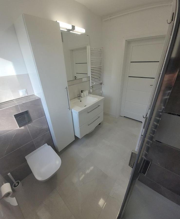 Pobierowo Baltic Apartament Turkusowy Luaran gambar
