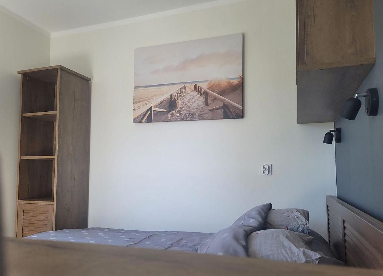 Pobierowo Baltic Apartament Turkusowy Luaran gambar