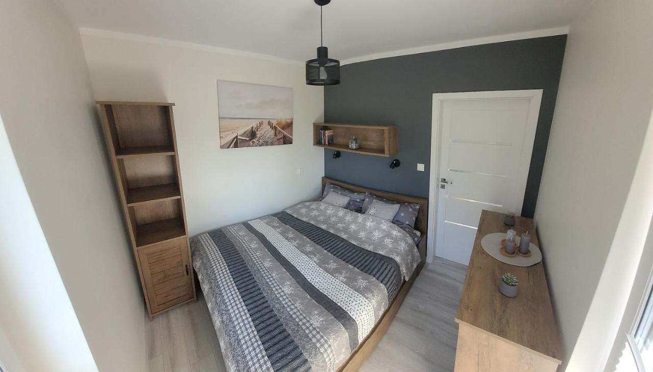 Pobierowo Baltic Apartament Turkusowy Luaran gambar